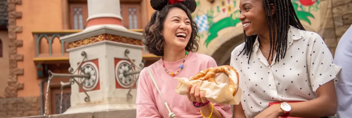 The Best Snacks to Try at Disney’s Hollywood Studios: A Month-by-Month Guide for Travelers